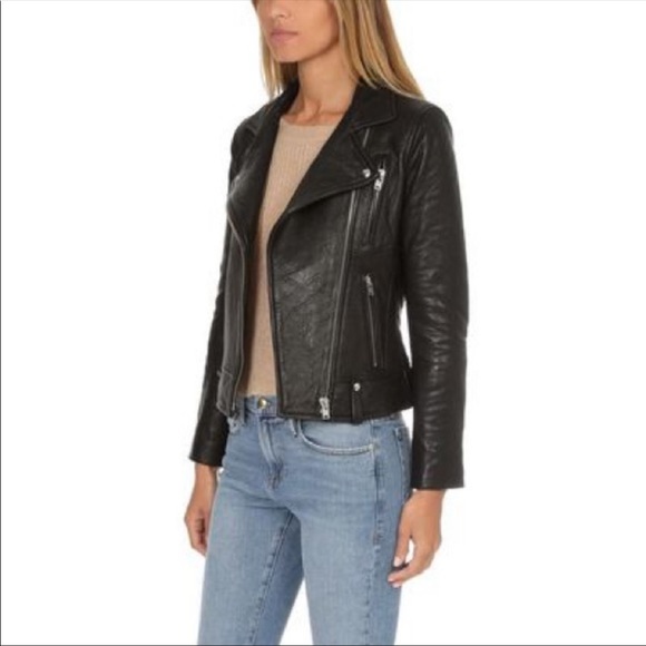 IRO - Picture 3 of 12